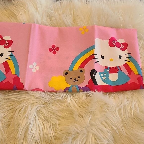 Hello kitty valance 💕SALE💕 - Picture 4 of 4